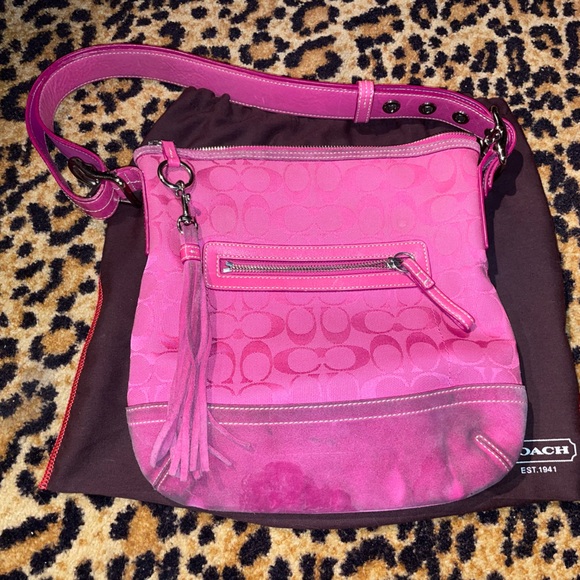 Coach PINK Y2K Vintage Hampton Slim Duffle Signature Bag...